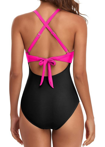 Maillot 1 pièce gainant à découpe – cache-cœur